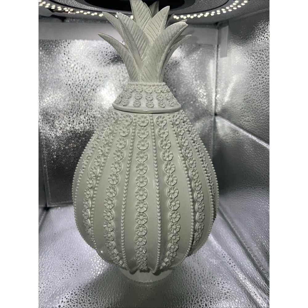 Nate Berkus White‎ Lacquer Pineapple Interior Design Home Decoration